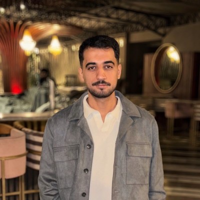 منى الزهراني